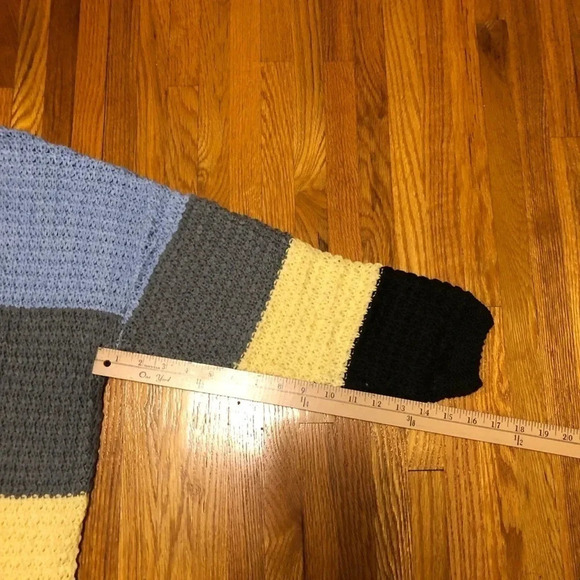 Color block cardigan from AMAZON - Picture 5 of 6